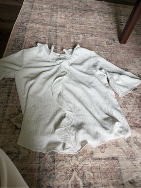 Women's Ruffle-Trim Blouse - White